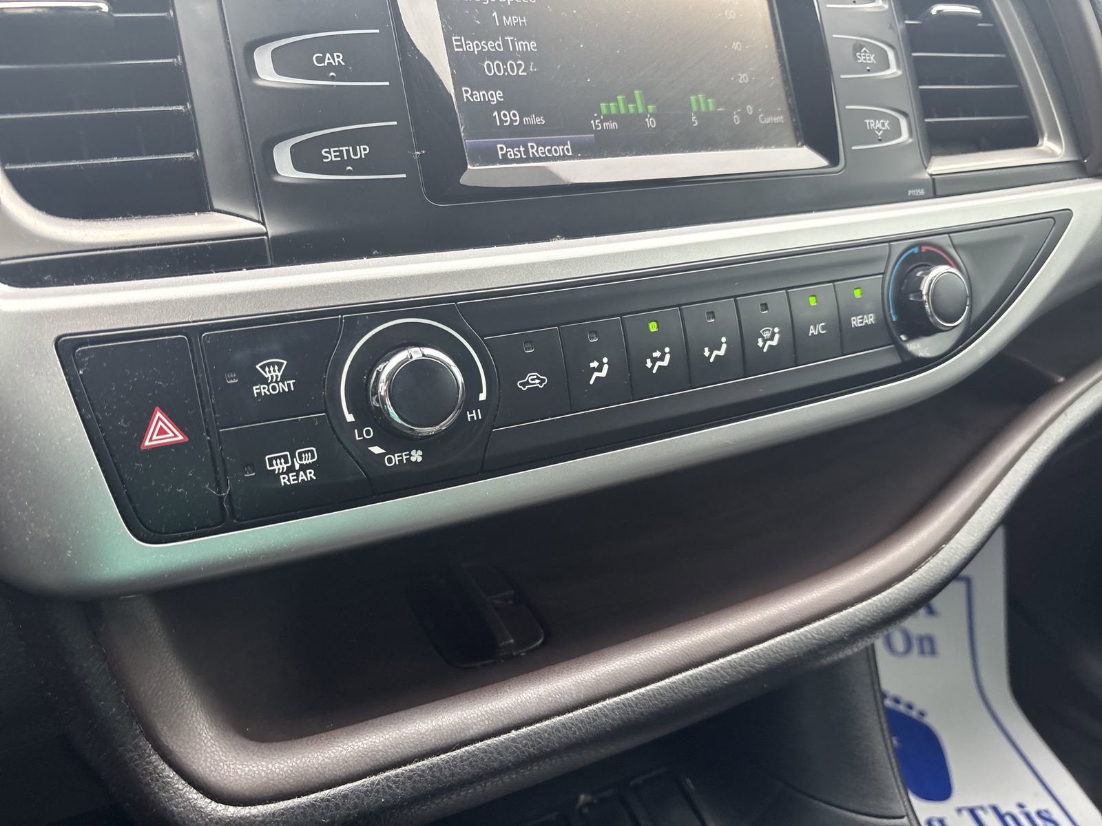 2018 Toyota Highlander LE