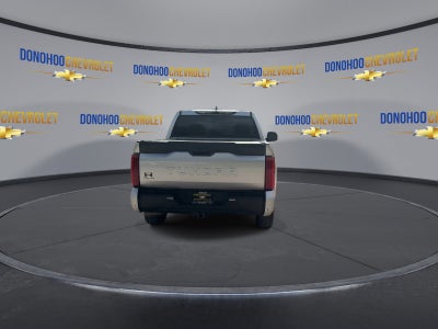 2022 Toyota Tundra 4WD SR5