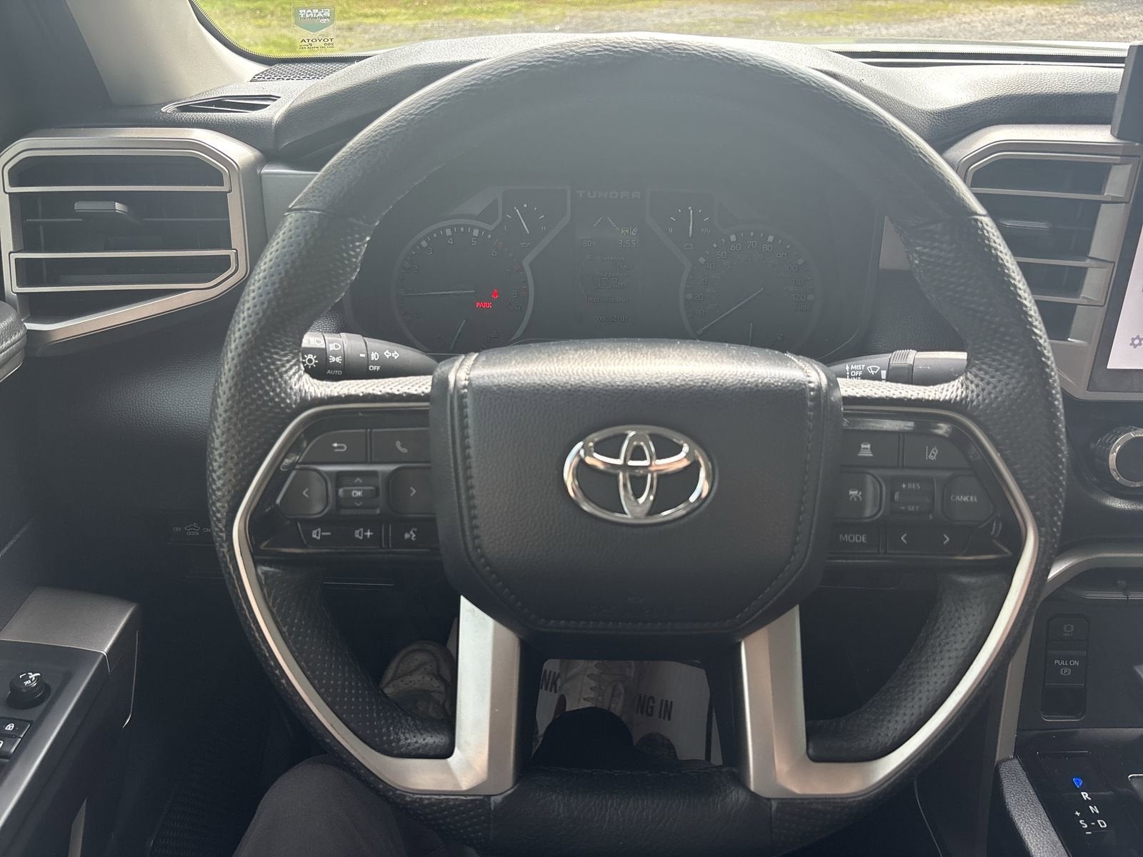 2022 Toyota Tundra 4WD SR5