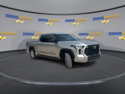 2022 Toyota Tundra 4WD SR5