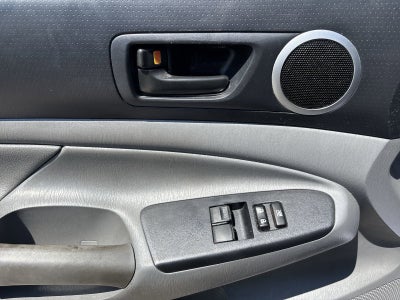 2013 Toyota Tacoma Base