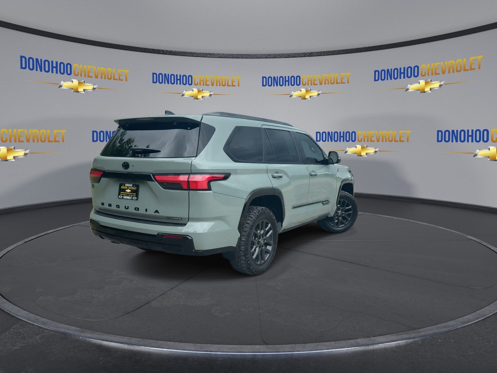 2025 Toyota Sequoia SR5