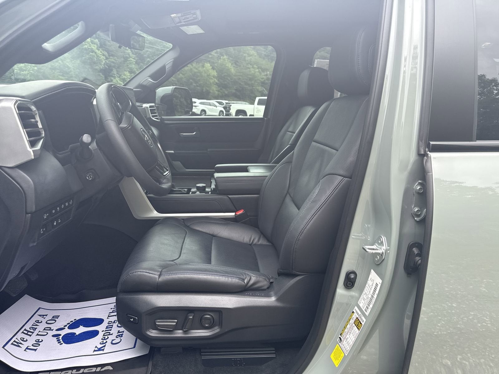 2025 Toyota Sequoia SR5