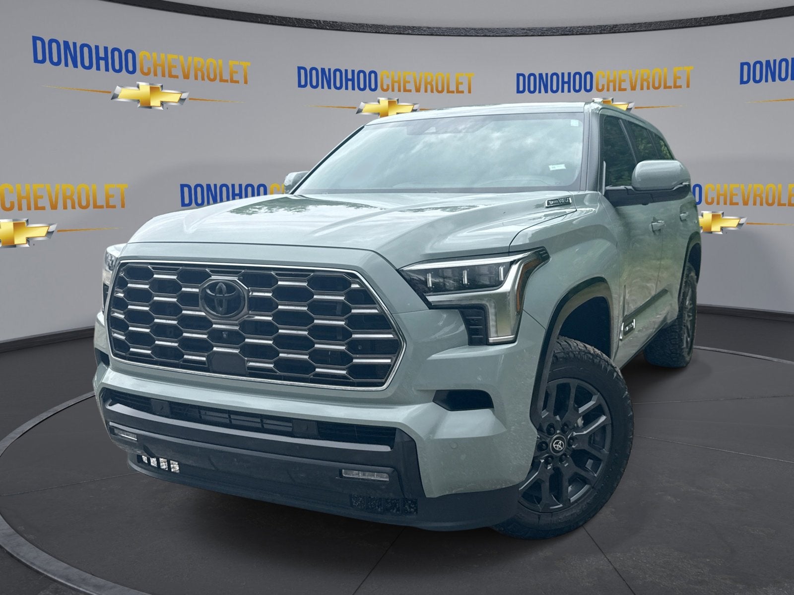2025 Toyota Sequoia SR5