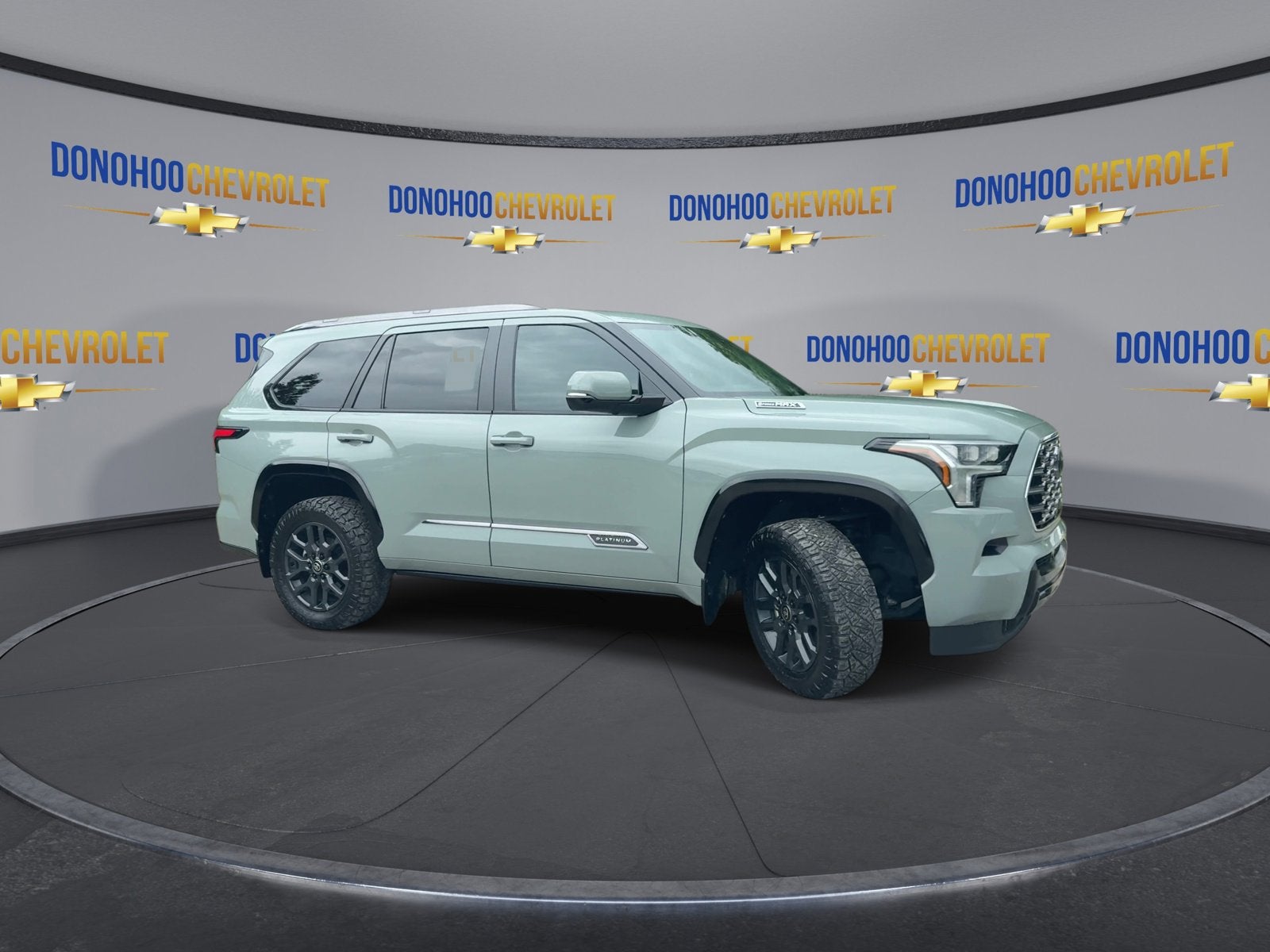 2025 Toyota Sequoia SR5