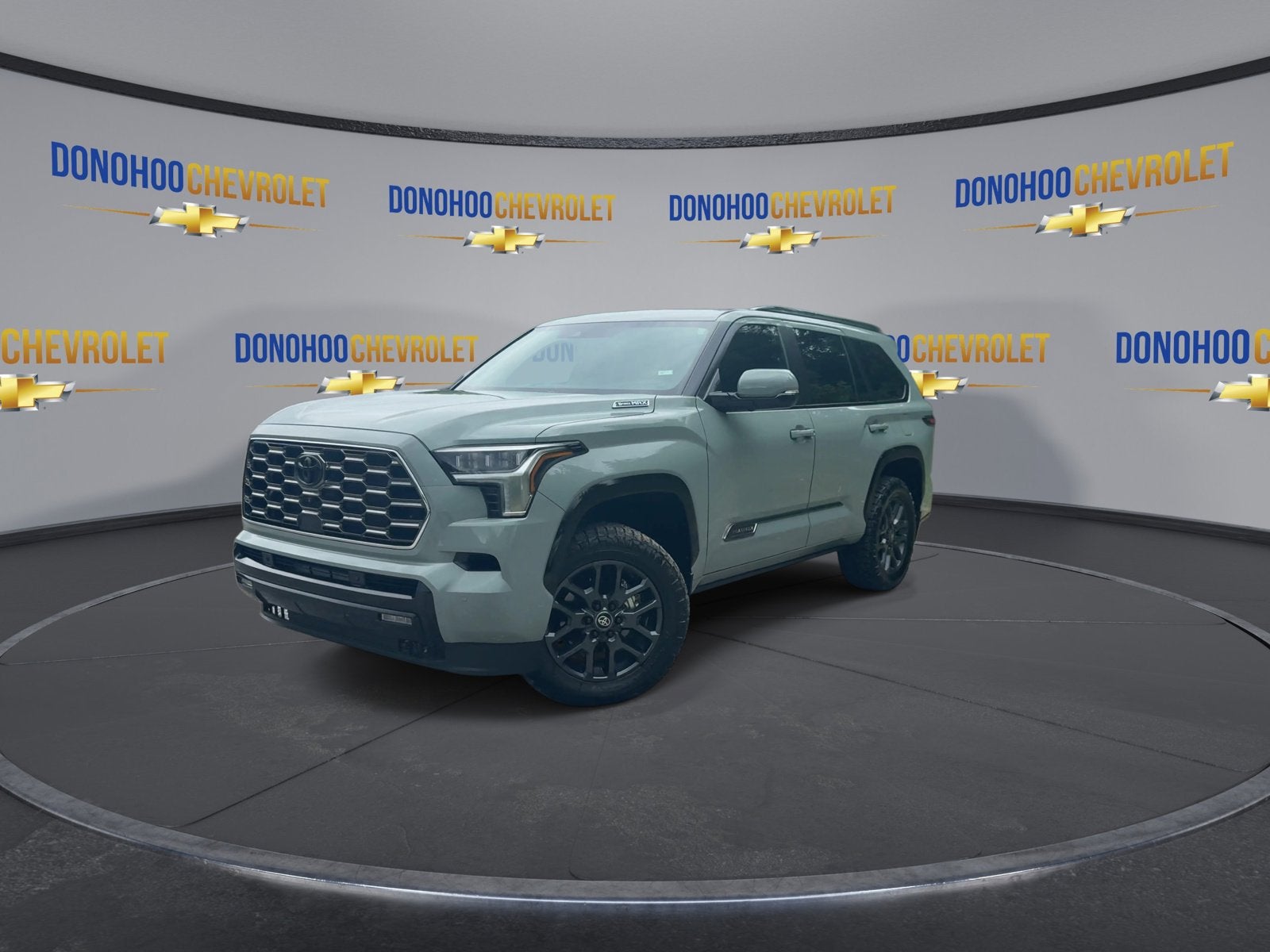 2025 Toyota Sequoia SR5
