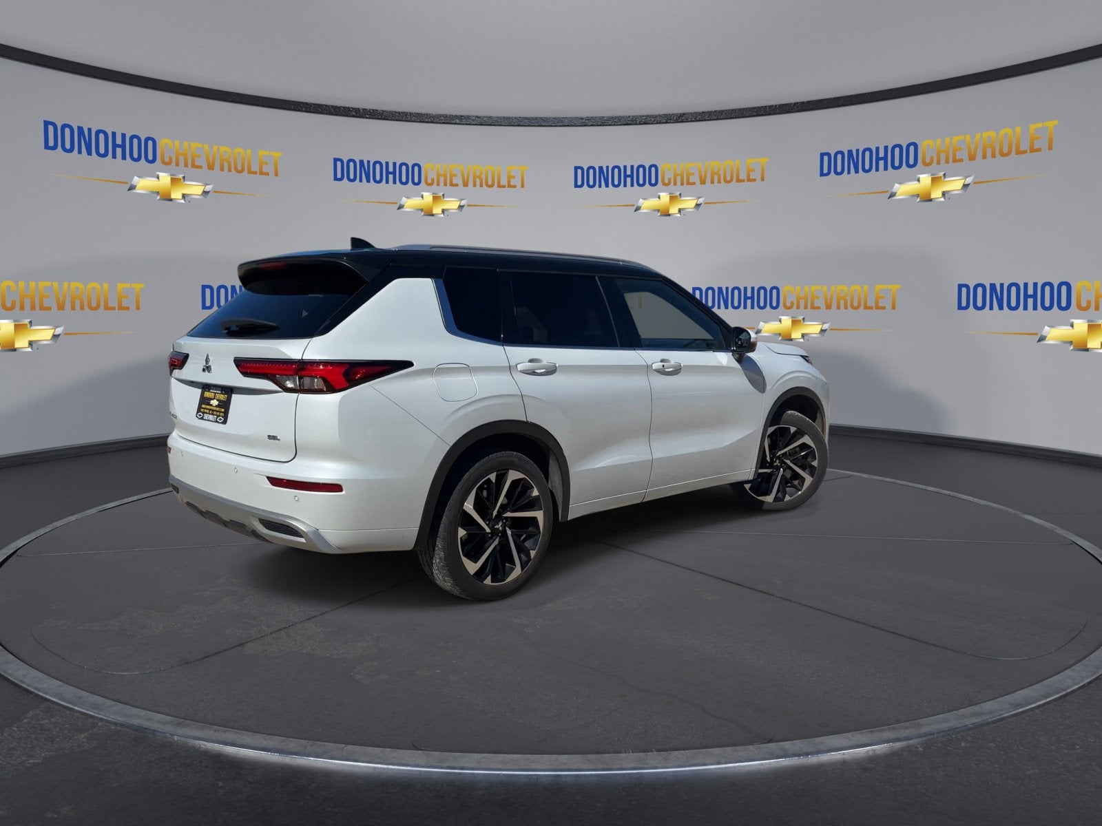 2024 Mitsubishi Outlander SEL