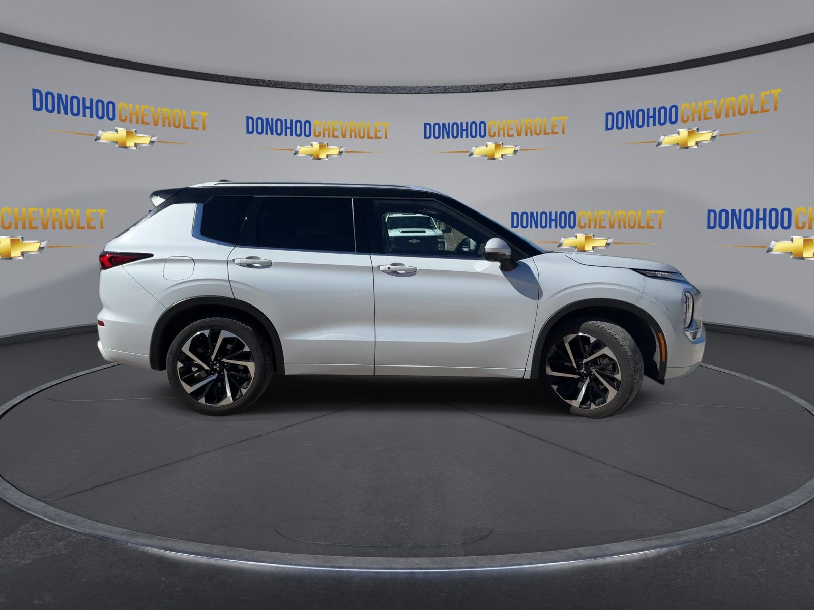 2024 Mitsubishi Outlander SEL