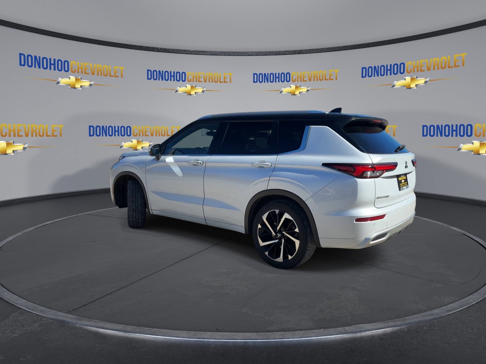 2024 Mitsubishi Outlander SEL