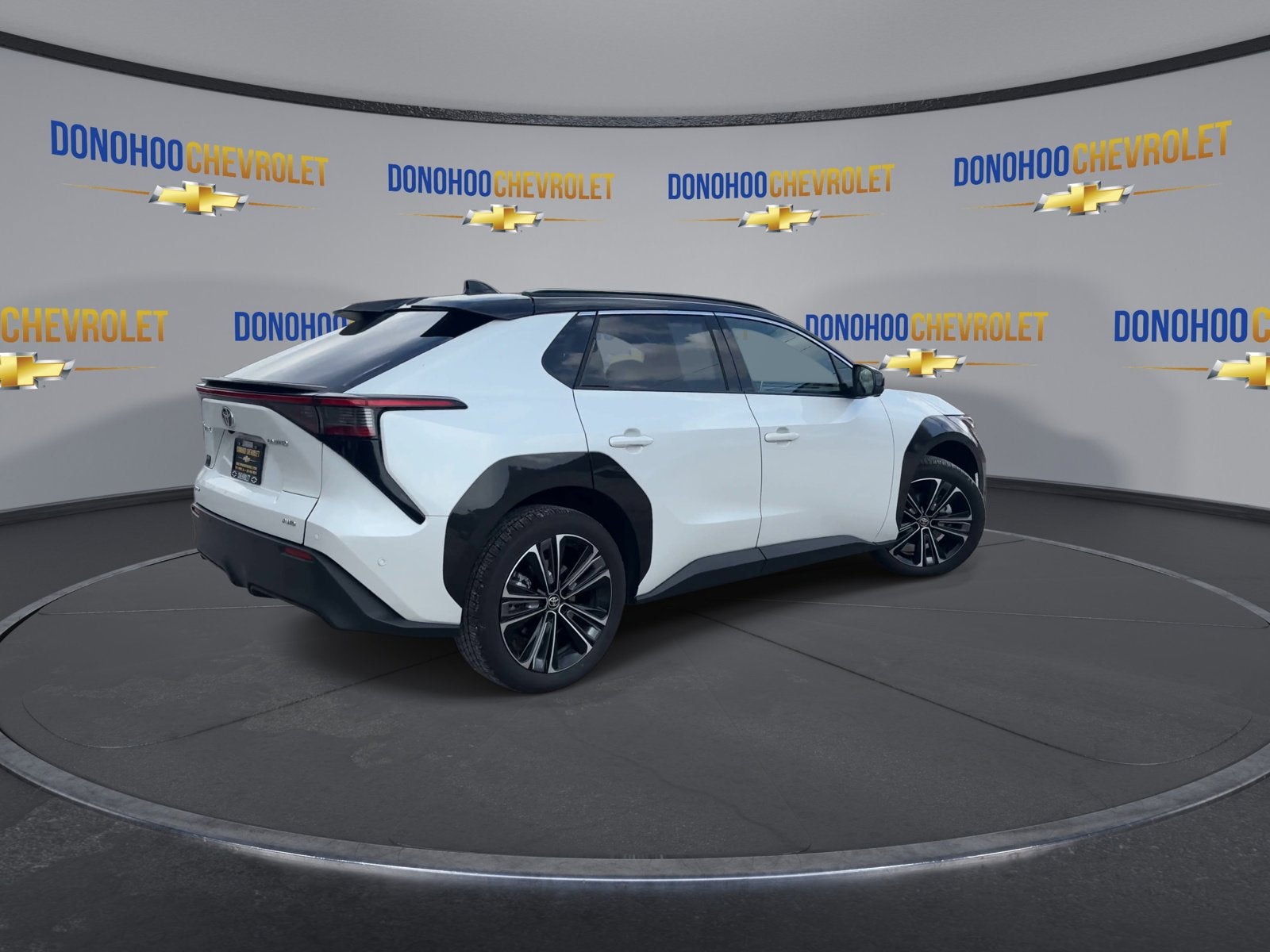 2024 Toyota bZ4X XLE