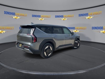 2024 Kia EV9 Light Long Range