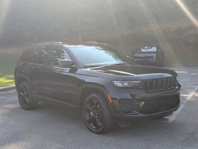 2023 Jeep Grand Cherokee Altitude