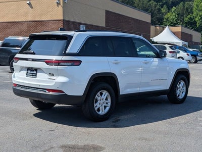 2023 Jeep Grand Cherokee Laredo