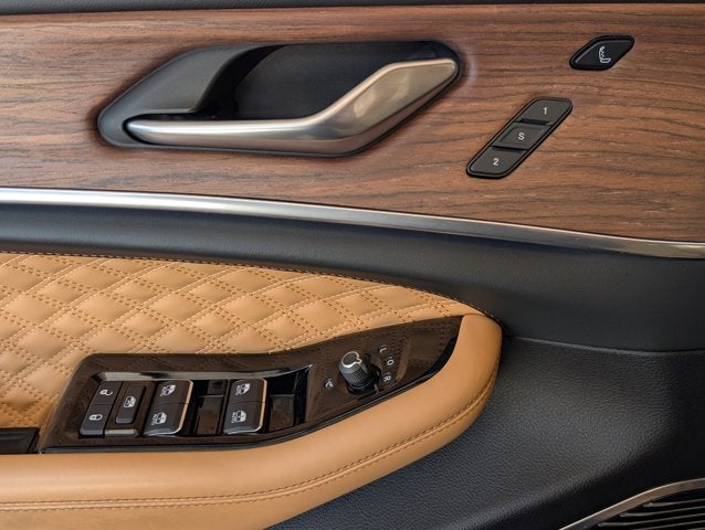 2023 Jeep Grand Cherokee Summit