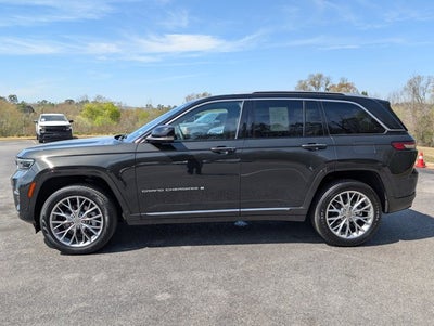 2023 Jeep Grand Cherokee Summit