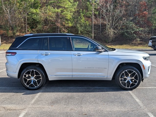 2023 Jeep Grand Cherokee Summit Reserve