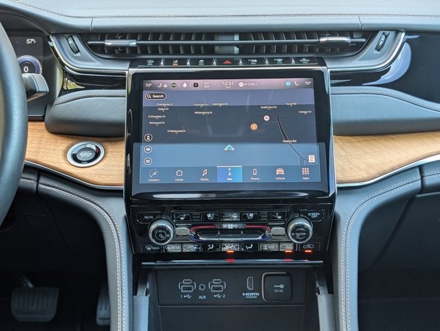 2023 Jeep Grand Cherokee Summit Reserve