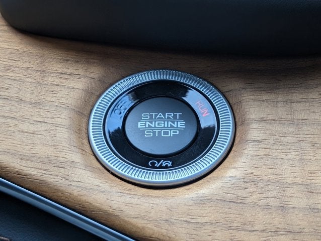 2023 Jeep Grand Cherokee Summit Reserve