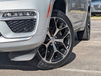 2023 Jeep Grand Cherokee Summit Reserve