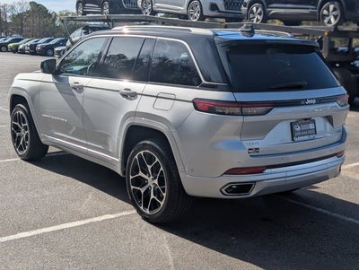 2023 Jeep Grand Cherokee Summit Reserve
