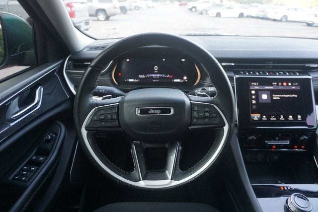 2022 Jeep Grand Cherokee L Laredo