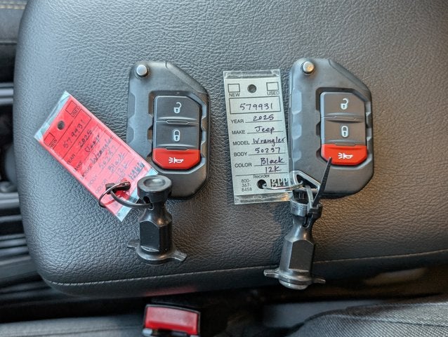 2025 Jeep Wrangler 4xe Willys