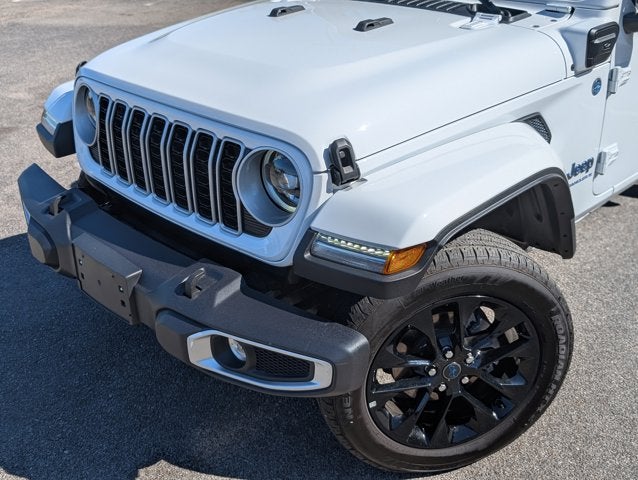 2025 Jeep Wrangler 4xe Sahara