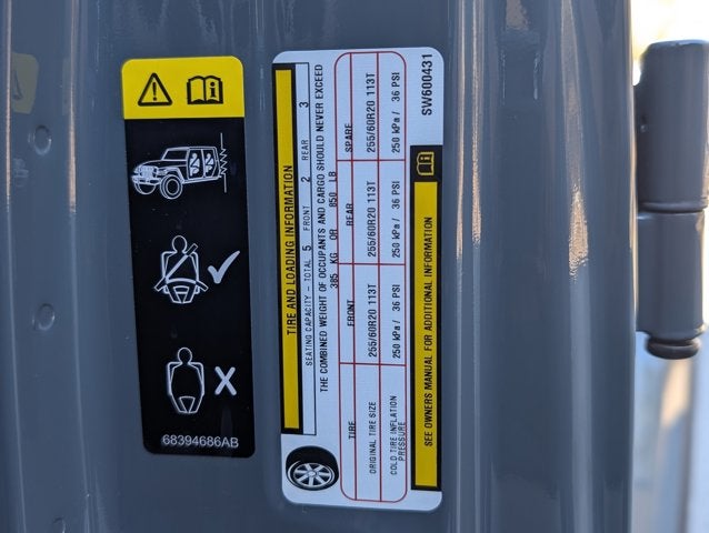 2025 Jeep Wrangler 4xe Sahara