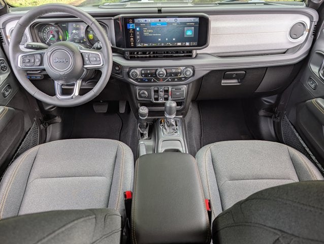 2025 Jeep Wrangler 4xe Sahara