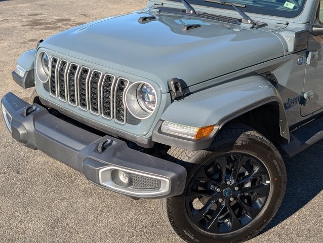 2025 Jeep Wrangler 4xe Sahara
