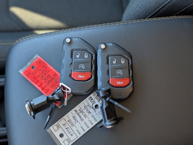 2025 Jeep Wrangler 4xe Sahara