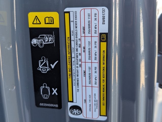 2025 Jeep Wrangler 4xe Sahara