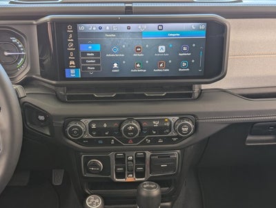 2025 Jeep Wrangler 4xe Sahara