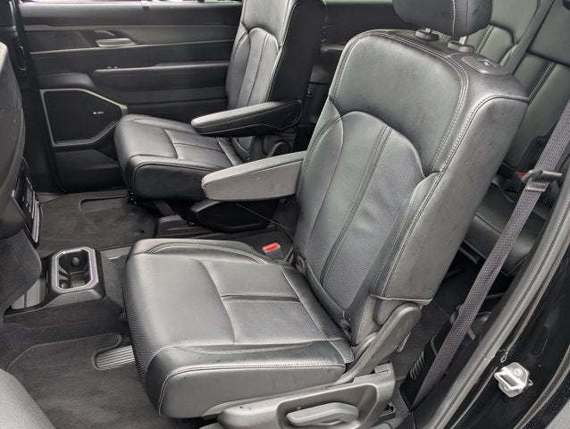 2025 Jeep Wagoneer L Series III