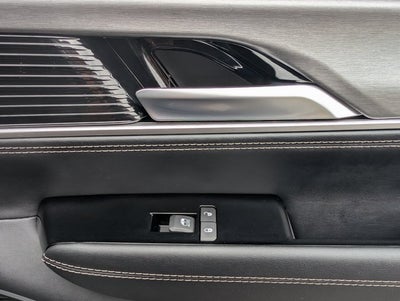 2025 Jeep Wagoneer L Series III