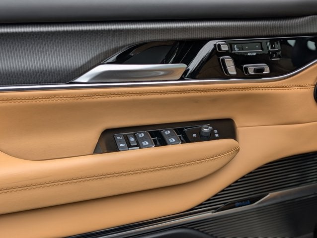 2025 Jeep Grand Wagoneer L Series III Obsidian