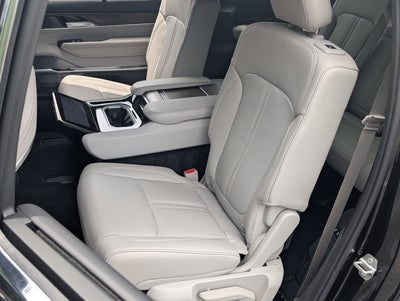 2025 Jeep Grand Wagoneer 4x4