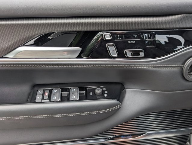 2025 Jeep Grand Wagoneer Series II Obsidian