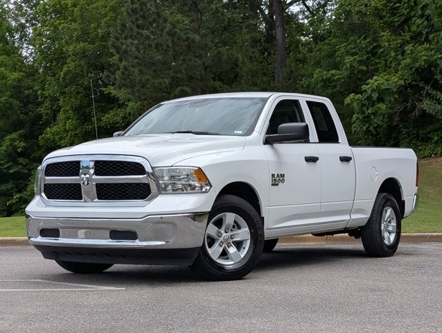 2024 RAM 1500 Classic SLT