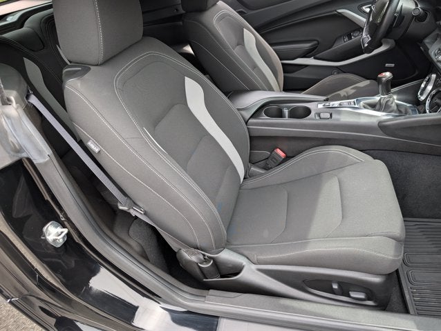 2022 Chevrolet Camaro LT1