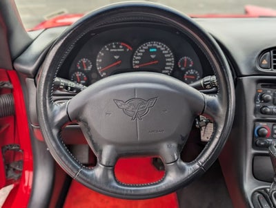 2004 Chevrolet Corvette 2dr Convertible