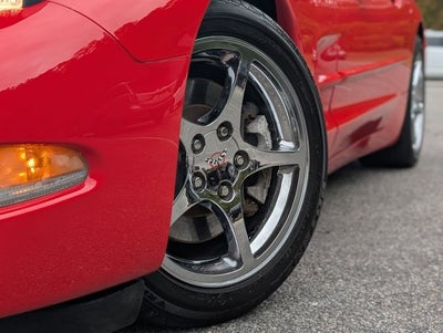 2004 Chevrolet Corvette 2dr Convertible