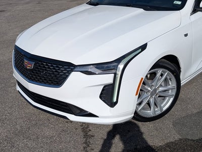 2023 Cadillac CT4 Luxury