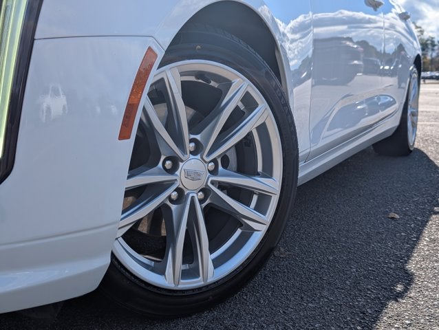 2023 Cadillac CT4 Luxury