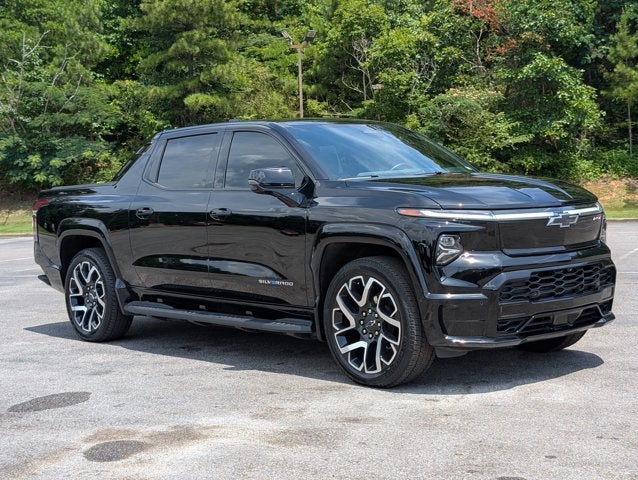 2024 Chevrolet Silverado EV RST