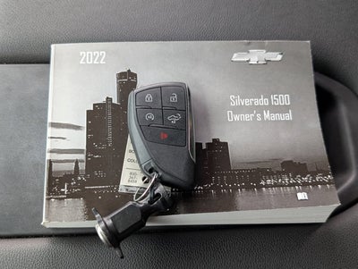 2022 Chevrolet Silverado 1500 Custom