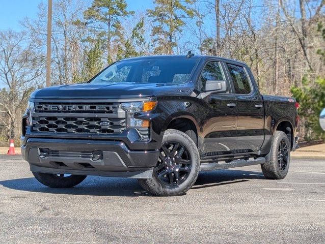 2025 Chevrolet Silverado 1500 Custom