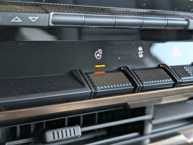 2024 GMC HUMMER EV SUV 2X