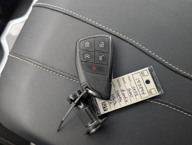 2025 GMC Acadia FWD Elevation