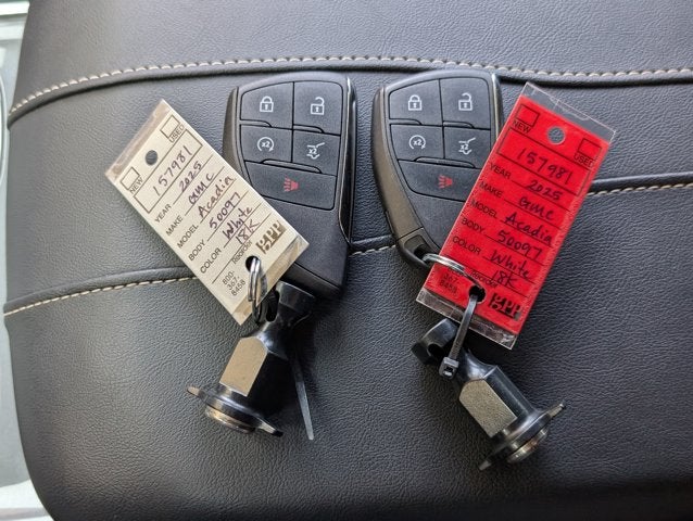 2025 GMC Acadia FWD Elevation